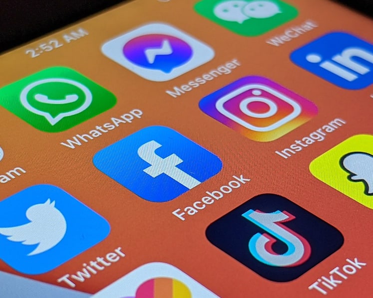 Ways to make social media less viral