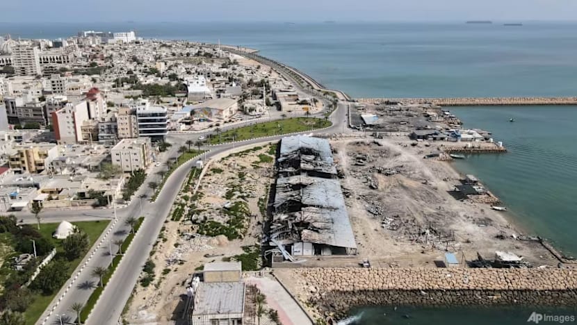 Perang Amerika, Israel dan Iran: Selat Hormuz 'dibuka semula sepenuhnya' kepada semua kapal komersial 