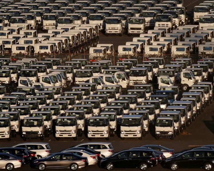 Japanese auto exports to Middle East plunge in April as war disrupts shipping