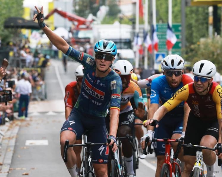 Merlier wins Tour stage 12 as late crash mars sprint finish