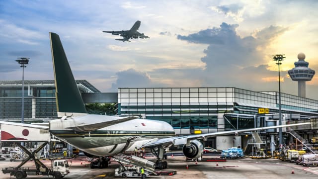 政府未来20年大规模扩建我国航空和海事基础设施