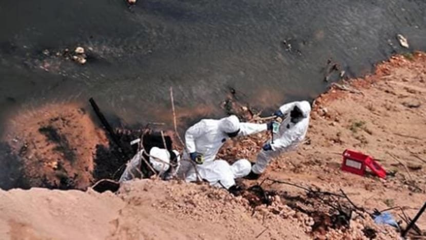 Lebih banyak tapak haram buang sisa ditemui di Pasir Gudang; S'pura terus pantau keadaan Lebih banyak tapak haram buang sisa ditemui di Pasir Gudang; S'pura terus pantau keadaan