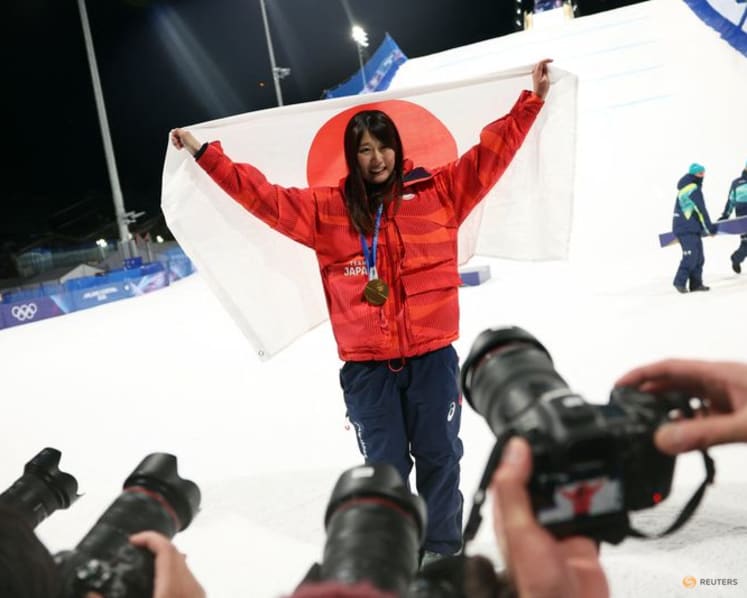 Snowboard-Japan's Murase flips to gold in big air