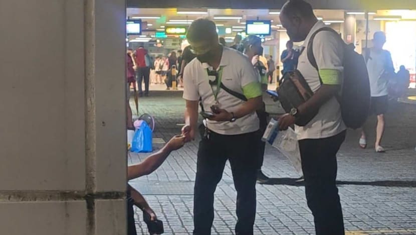 CCTV camera, team of NEA officers boost anti-littering efforts at this 'cleanliness hotspot' CCTV camera, team of NEA officers boost anti-littering efforts at this 'cleanliness hotspot'