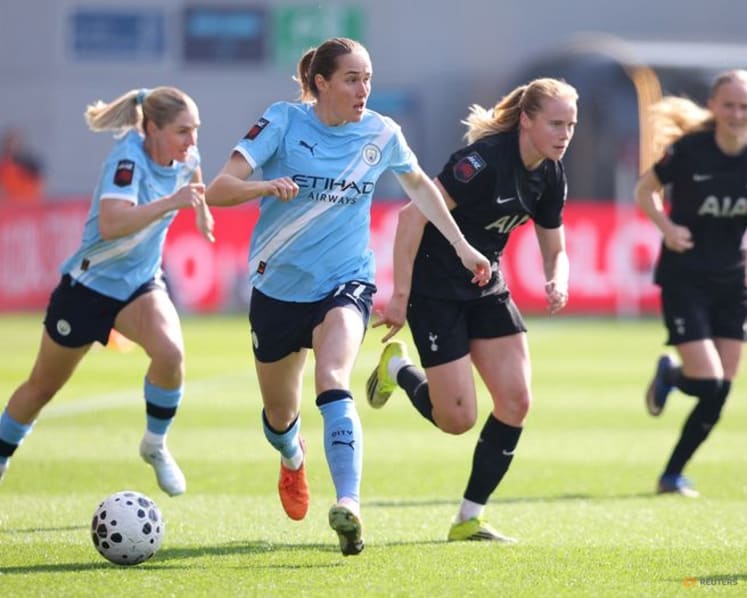 Shaw hits fastest WSL hat‑trick as Man City edge closer to title