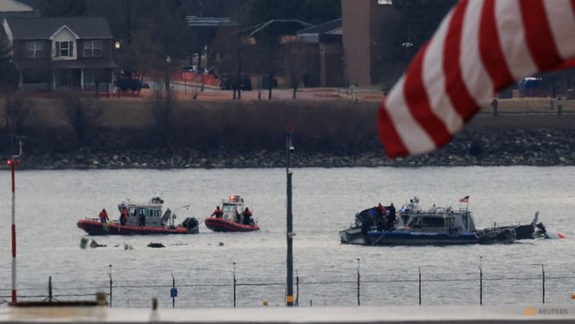 US restricts helicopter flights after Washington crash, 'black boxes' recovered US restricts helicopter flights after Washington crash, 'black boxes' recovered