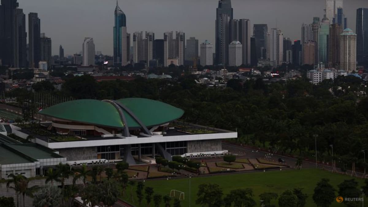 Indonesia annual Q1 GDP growth slowest in more than three years - Channel News Asia (Picture 1)