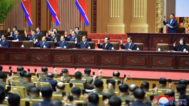 朝鲜召开最高人民会议 讨论新预算案和增强国防力量方案