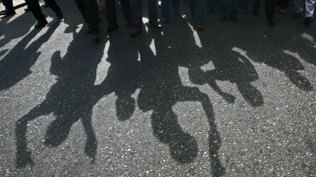 少年甫中学毕业罪行累累 法官训话“你看起来就像个流氓” 