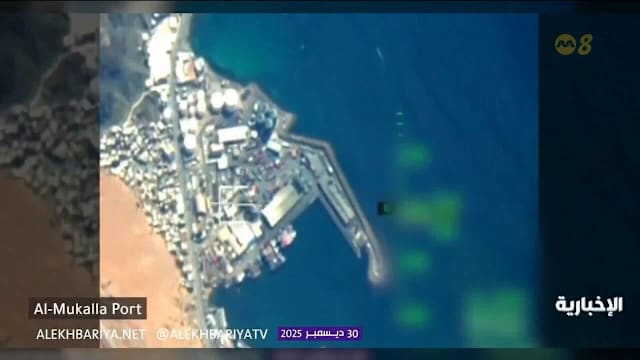 沙特阿拉伯空袭也门 目标是载有武器船只