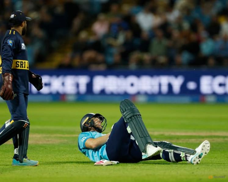 Sri Lanka grab dramatic win over England to square series