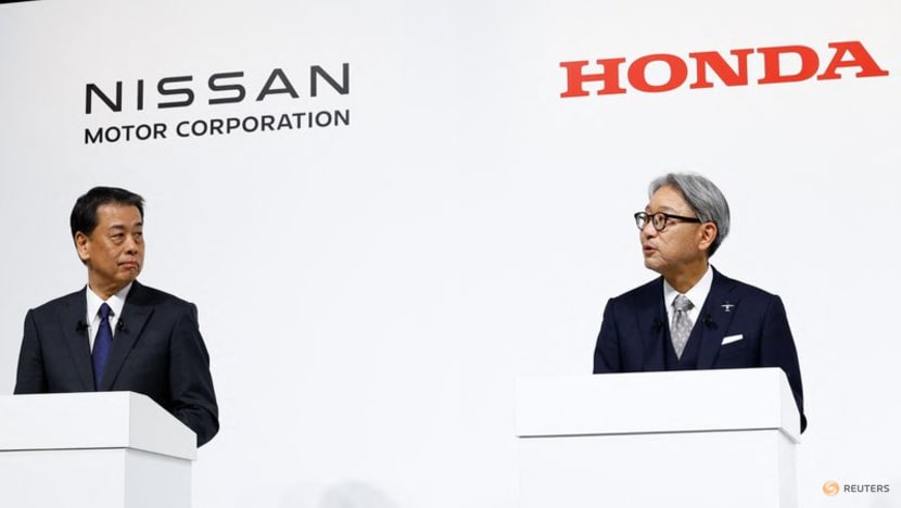 Nissan and Honda may call off merger talks, Asahi newspaper says Nissan and Honda may call off merger talks, Asahi newspaper says