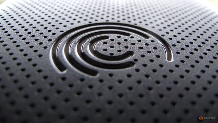 Storage stocks jump as Seagate's upbeat forecast fuels confidence in AI spending