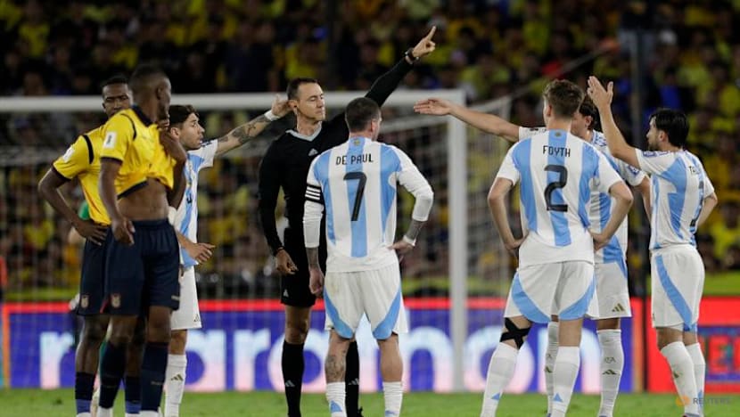 Otamendi, Caicedo cleared to play after FIFA changes World Cup suspension rules
