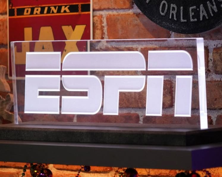 ESPN taps DraftKings as sports-betting partner after ending PENN deal