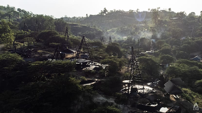 ‘Like a bomb went off’: Fears linger over Indonesia’s 30,000 community-run oil wells amid efforts to regulate them ‘Like a bomb went off’: Fears linger over Indonesia’s 30,000 community-run oil wells amid efforts to regulate them