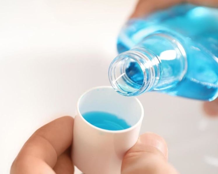 Prolonged use of synthetic mouth fresheners to fix bad breath including ‘mask mouth’ may be harmful