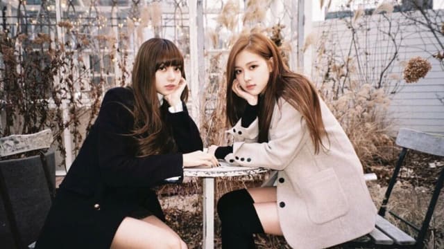BLACKPINK Rosé和Lisa到便利商店竟没人认出？