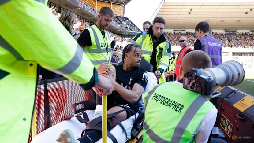 Tottenham’s De Zerbi gives injury update on Solanke, Simons