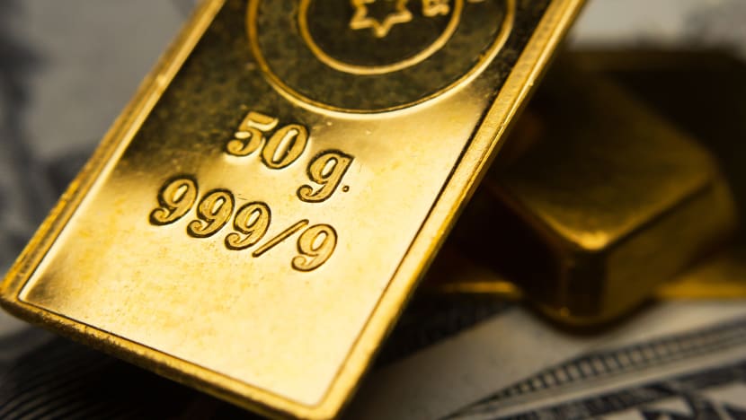 Investing in gold in times of uncertainty: Is it worth doing it?