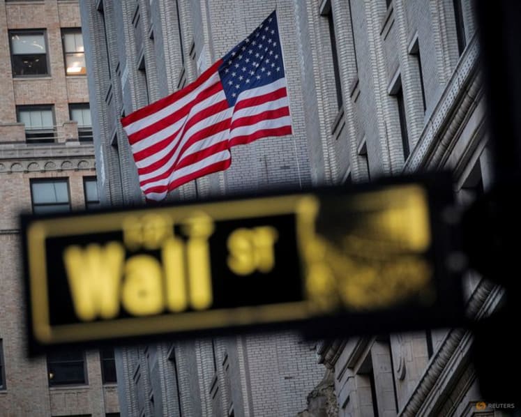 Analysis:Financial firms to feel outsized impact from Trump's H-1B overhaul