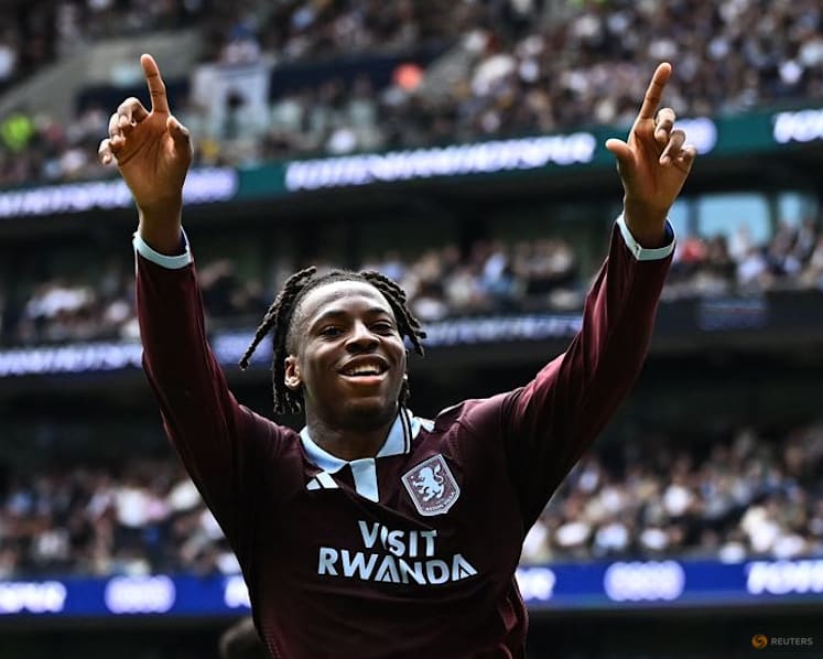 Manzambi, Jackson and Buendia fire Villa to first win as Spurs' misery deepens
