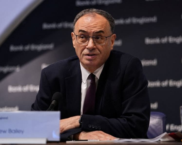 Widely-used stablecoins need to be regulated like money, BoE's Bailey says