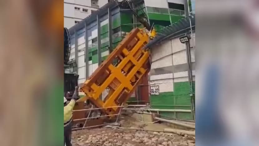 Noise barrier damaged after heavy equipment collapsed at Cross Island Line's MRT construction site in Pasir Ris Noise barrier damaged after heavy equipment collapsed at Cross Island Line's MRT construction site in Pasir Ris