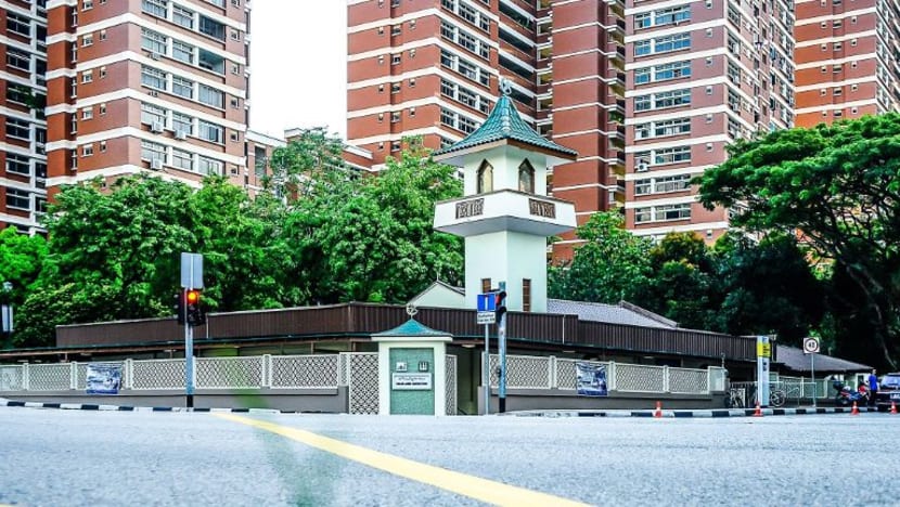 Masjid Jamek Queenstown ditutup 2 hari selepas dikunjungi kes COVID-19 Masjid Jamek Queenstown ditutup 2 hari selepas dikunjungi kes COVID-19