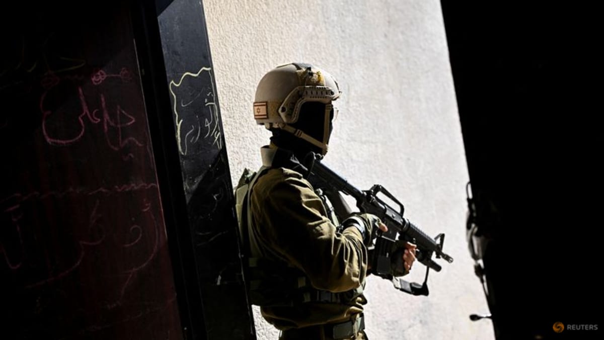 Israeli military calls up reservists as concern over Gaza ceasefire mounts