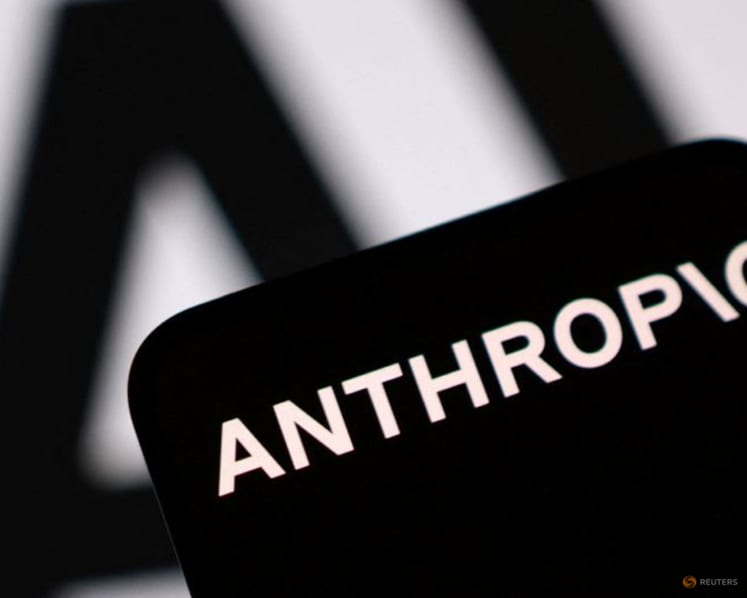 Anthropic rolls out public version of Mythos without cybersecurity capability 