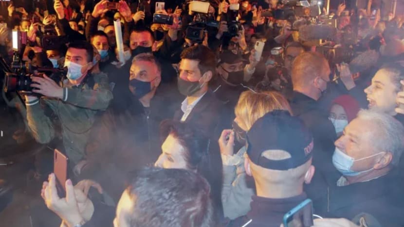 Djokovic cipta rekod baru; kedudukannya sebagai pemain nombor satu dunia lebih lama berbanding Federer