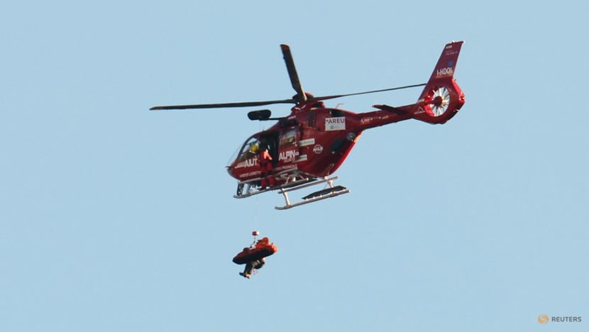 Alpine skiing-Swiss Caviezel airlifted after crash in Bormio