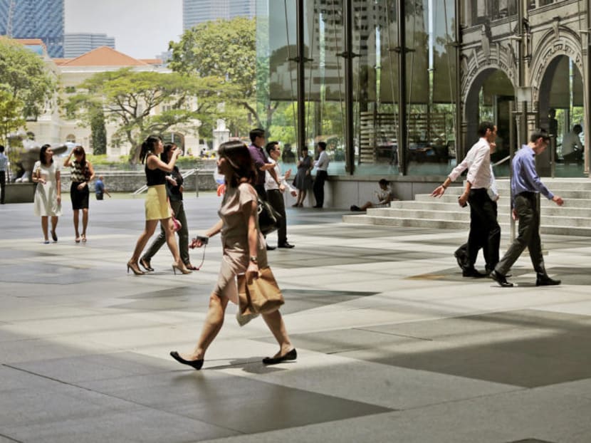 Office workers in the city business district area. Photo: TODAY file photo