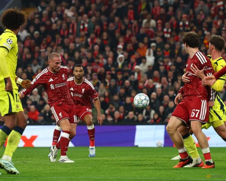 PSG sink Barcelona in six-goal thriller, Liverpool and Man City win