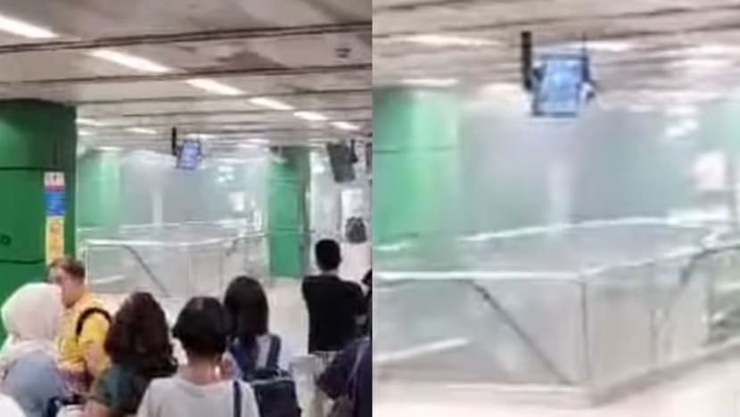 Perkhidmatan MRT Novena disambung semula dua jam selepas stesen ditutup akibat asap Perkhidmatan MRT Novena disambung semula dua jam selepas stesen ditutup akibat asap