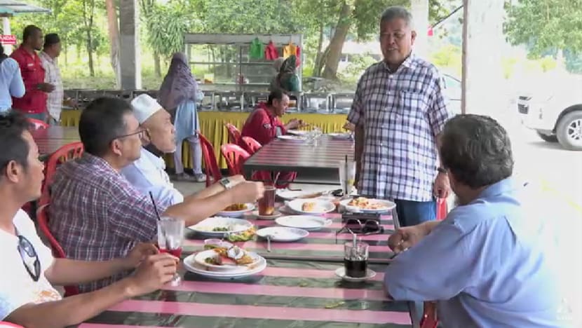 Will Terengganu stick to Islamic party PAS and the green wave, or give UMNO and the unity government a chance?