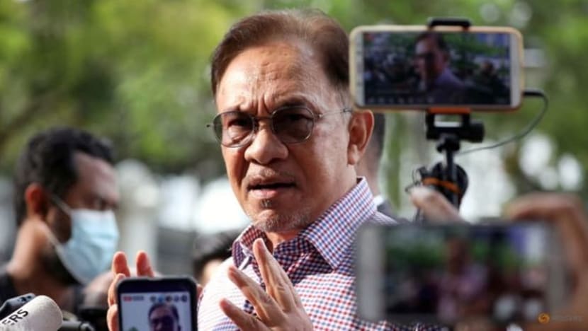 Anwar Ibrahim tolak kemudahan bertaraf menteri termasuk gaji, elaun bulanan Anwar Ibrahim tolak kemudahan bertaraf menteri termasuk gaji, elaun bulanan