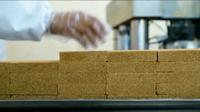 高原主食变潮食 青稞闯入中国现代食品市场