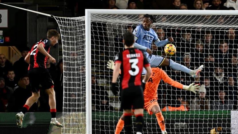 Huijsen heads Bournemouth to win over ragged Tottenham