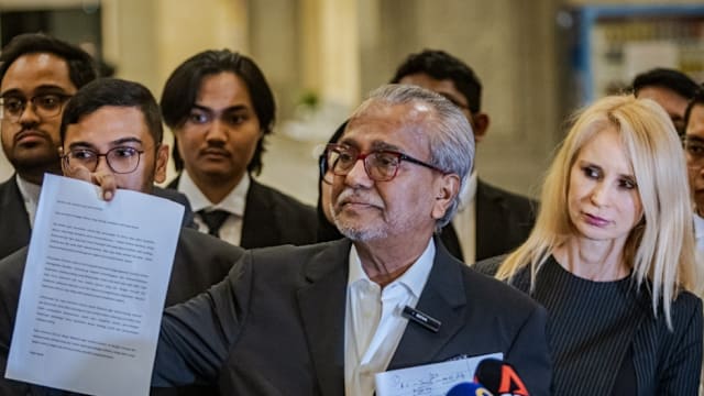 一马案被定罪判刑 纳吉：将通过合法管道 有尊严的寻求公道