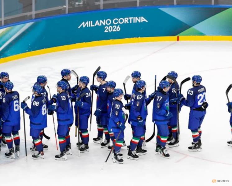 Ice hockey-Beaten Italy unlikely to be underestimated after delighting home fans
