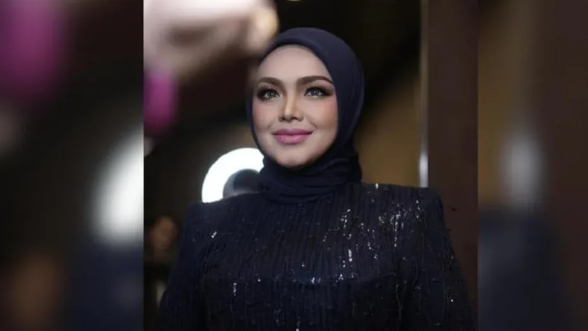 Siti Nurhaliza terima lamaran dendangkan lagu OST filem 'Anwar, The Untold Story' Siti Nurhaliza terima lamaran dendangkan lagu OST filem 'Anwar, The Untold Story'