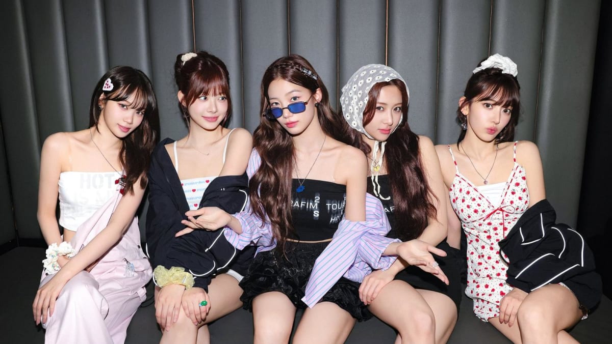 K-pop group Le Sserafim 'ordered' kopi o during Singapore concert