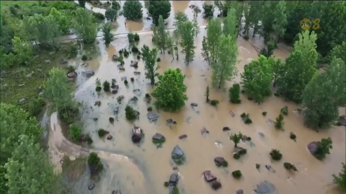 美国密苏里州暴雨成灾 全州进入紧急状态
