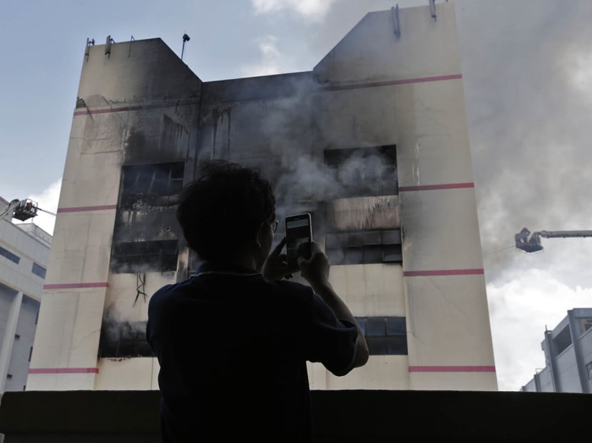 Huge fire breaks out at CK Building in Tampines
