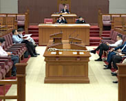 Parliament in brief: False report on Israeli visit and other highlights from Oct 7