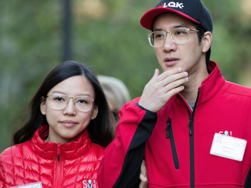 Why Is Leehom Hanging Out With Mark Zuckerberg & Tim Cook?