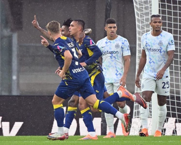 Inter edge Verona with Zielinski brilliance and late own goal