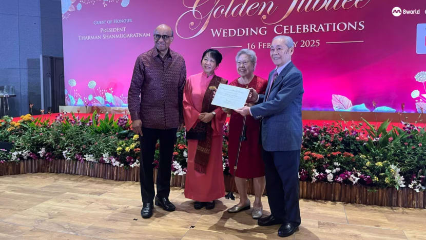 சிங்கப்பூரில் பொன்விழா கொண்டாடும் தம்பதிகளுக்கு அங்கீகாரம் சிங்கப்பூரில் பொன்விழா கொண்டாடும் தம்பதிகளுக்கு அங்கீகாரம்